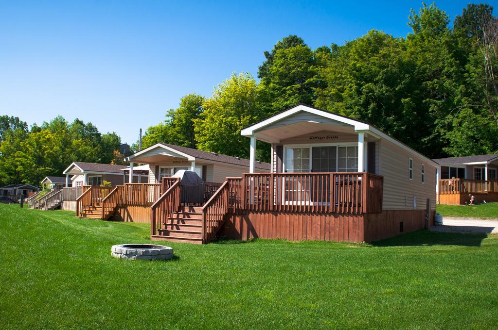 Mccreary'S Beach Resort 퍼스 외부 사진